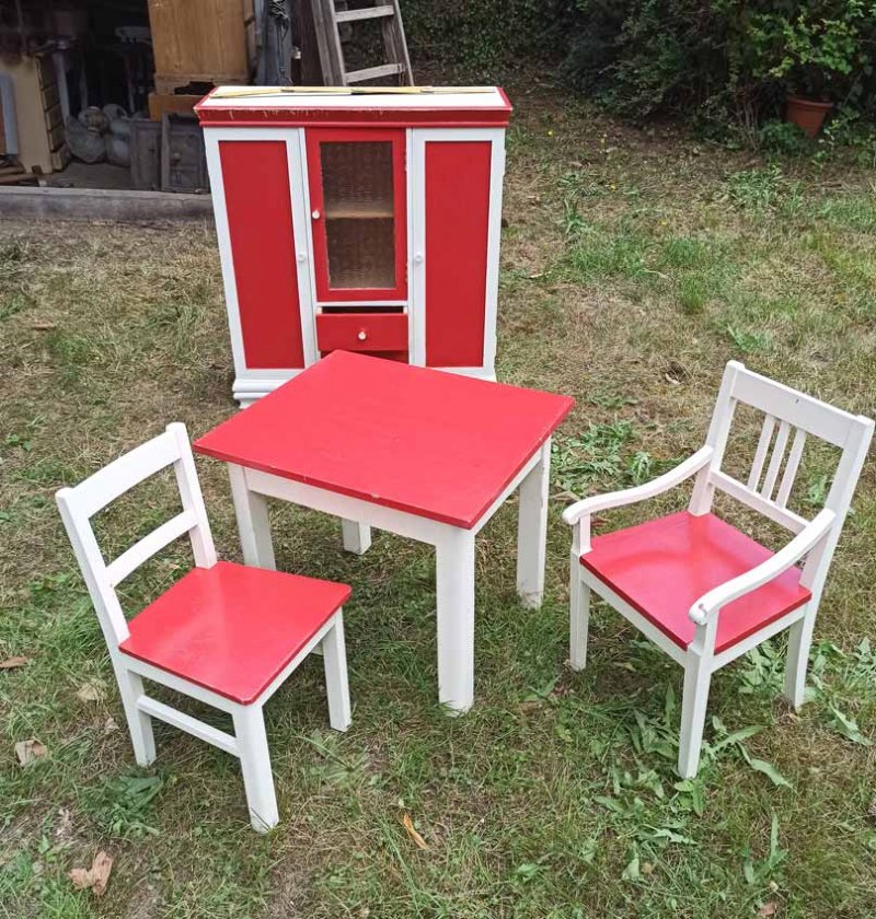 kindermoebel-um-1910-4-teile-schrank-h-95-cm-auch-einzeln