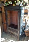 schrank-vitrine-um-1880-unrestauriert-lageraufloesung.2