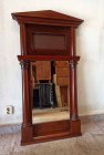 spiegel-biedermeier-um-1820-halbsaeulen-und-giebel.1