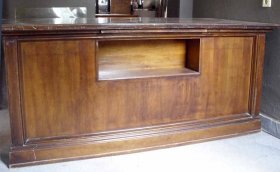 schreibtisch-um-1920-nussbaum.6