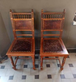 2x-stuehle-um-1880-gruenderzeit-leder.1