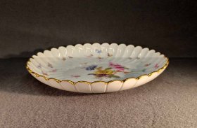 meissen-um-1880-schale-insekten-und-blumenmalerei-1-we-knaufschwerter.1