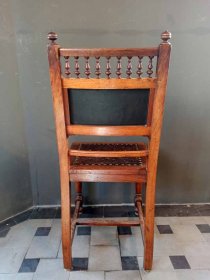 stuhl-um-1880-gruenderzeit-leder.4