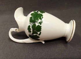 meissen-gr-milchkaennchen-schwanenhenkel-gold-um-1880-1-wahl-knaufzeit-wein.8