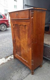 vertiko-kleiner-schrank-um-1860.3