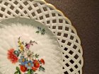 1meissen-um-1750-teller-mit-blumenmalerei-goldrand.9