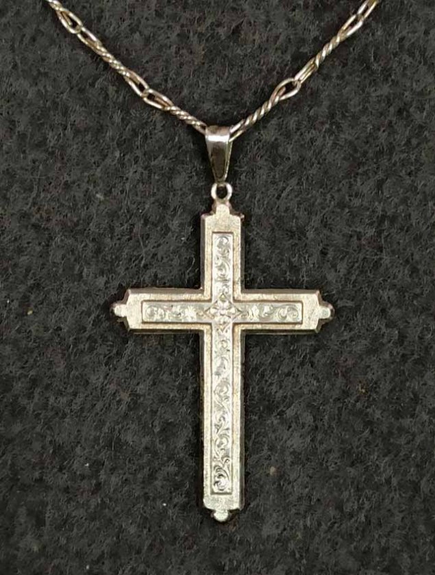 kreuz-anhaenger-mit-kette-ziseliert-silber-835er