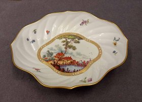 meissen-unikat-schale-mit-kauffahrteiszene-aus-der-serie-paarweise