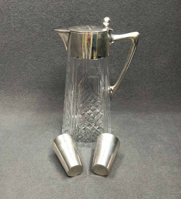 silber-800er-karaffe-und-2-becher-1-landwehrdivision-lomsha