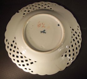 5-1-teller-meissen-um-1850-80-dessertteller-mit-flechtrand-zwiebelmuster.11