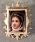 brosche-1-h-19-jh-portrait-einer-jungen-frau-elfenbein.2