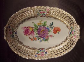 enkelschale-saechs-porzellanmanufaktur-dresden-flechtrand-blumenmalerei-mit-gold.5