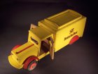 holz-grosses-postauto-50er-60er-jahre.7