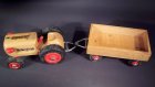 holz-traktor-mit-haenger-holz-gecevo-thueringen.6