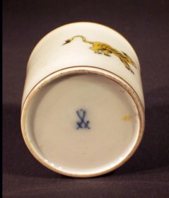 kleiner-becher-meissen.4