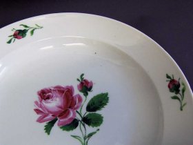 meissen-1820-1850-grosser-teller-schale-rote-rose.3