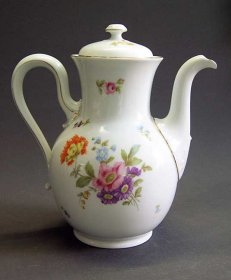 rosenthal-kanne-balmoral-blumenbuketts-und-gold.3