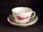 tasse-meissen-drachenmuster-purpur