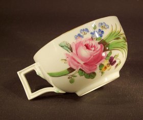 tasse-meissen-um-1830-1850-einzeltasse