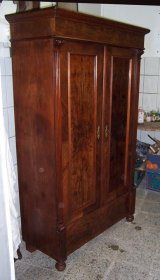 gruenderzeitschrank-nussbaum-um-1880.1