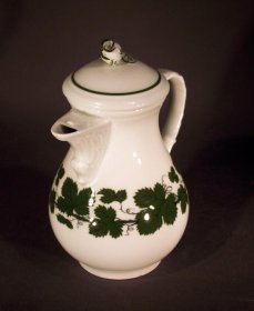 meissen-kleine-kanne-weinlaub-16-5-cm.2