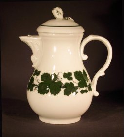 meissen-kleine-kanne-weinlaub-16-5-cm