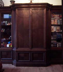 seltener-grosser-buecherschrank.4