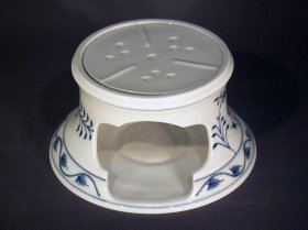 stoevchen-meissen-zwiebelmuster.4