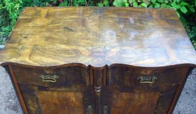 anrichte-kommode-nussbaum-um-1860.2