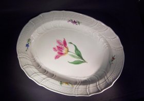 meissen-grosse-ovale-platte-neubrandenstein-knaufzeit.1