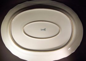 meissen-grosse-ovale-platte-neubrandenstein-knaufzeit.9