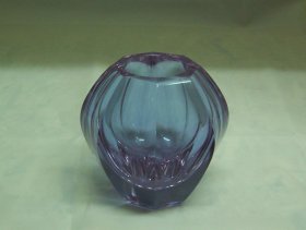 moser-vase-neodym-alexandrit-glasvase1.2