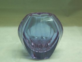 moser-vase-neodym-alexandrit-glasvase1.4