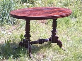 tisch-um-1880.6