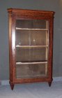vitrine-neoklassizistisch-um-1900.2