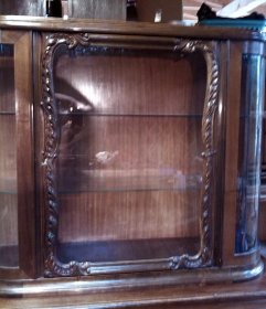 vitrinenschrank-art-deco-nussbaum.3