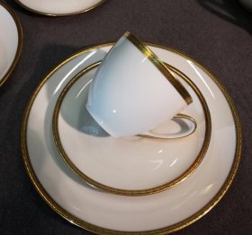 kaffeeservice-hutschenreuther-oliva-6-pers-21-teile.6