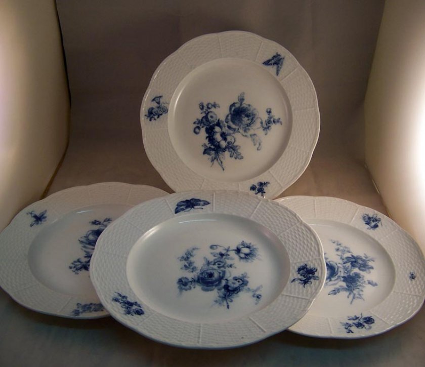 meissen-4-teller-blaue-blumen-mit-insekten-altozier-flechtrand