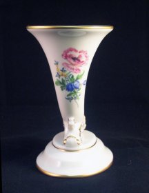 meissen-fuellhorn-als-vase-1-wahl.2