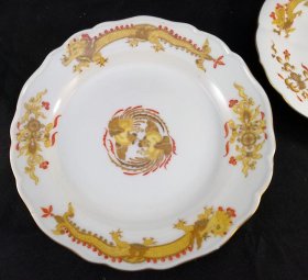 meissen-gelber-drache-gedeck-3tlg.5