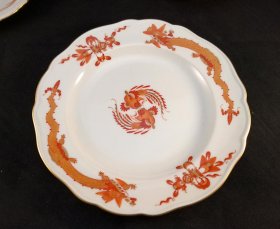 meissen-roter-drache-mit-gold-gedeck-3tlg-1.6