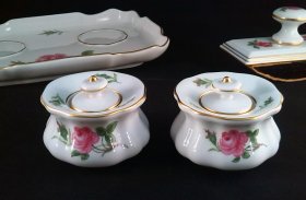 meissen-schreibgarnitur-rote-rose.2