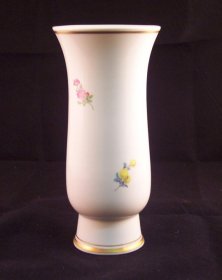 meissen-vase-mit-blumenmalerei.2