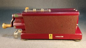 rechenmaschine-triumphator-rot.5