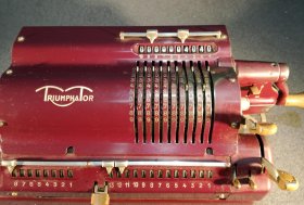 rechenmaschine-triumphator-rot.8