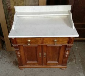 reserviert-kommode-schraenkchen-um-1880.1