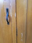 schrank-um-1910-weichholz-unrestauriert.5