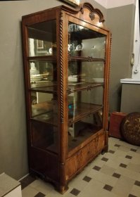 vitrine-um-1850-mahagonie.2