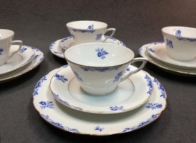 hutschenreuther-4x-gedecke-art-deco-blau-dekor-gold.3