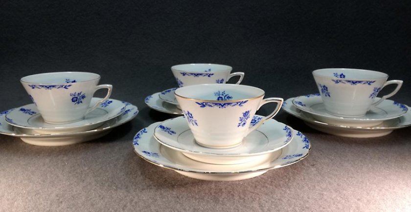 hutschenreuther-4x-gedecke-art-deco-blau-dekor-gold